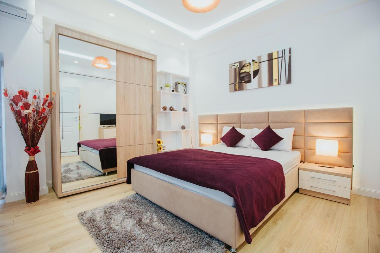 Color Apartments Corneliu Coposu 1A Street Bucharest Luaran gambar