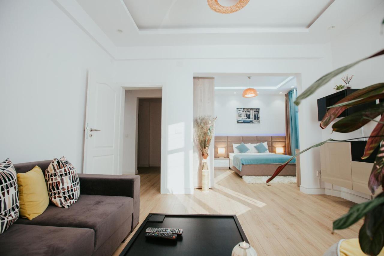 Color Apartments Corneliu Coposu 1A Street Bucharest Luaran gambar