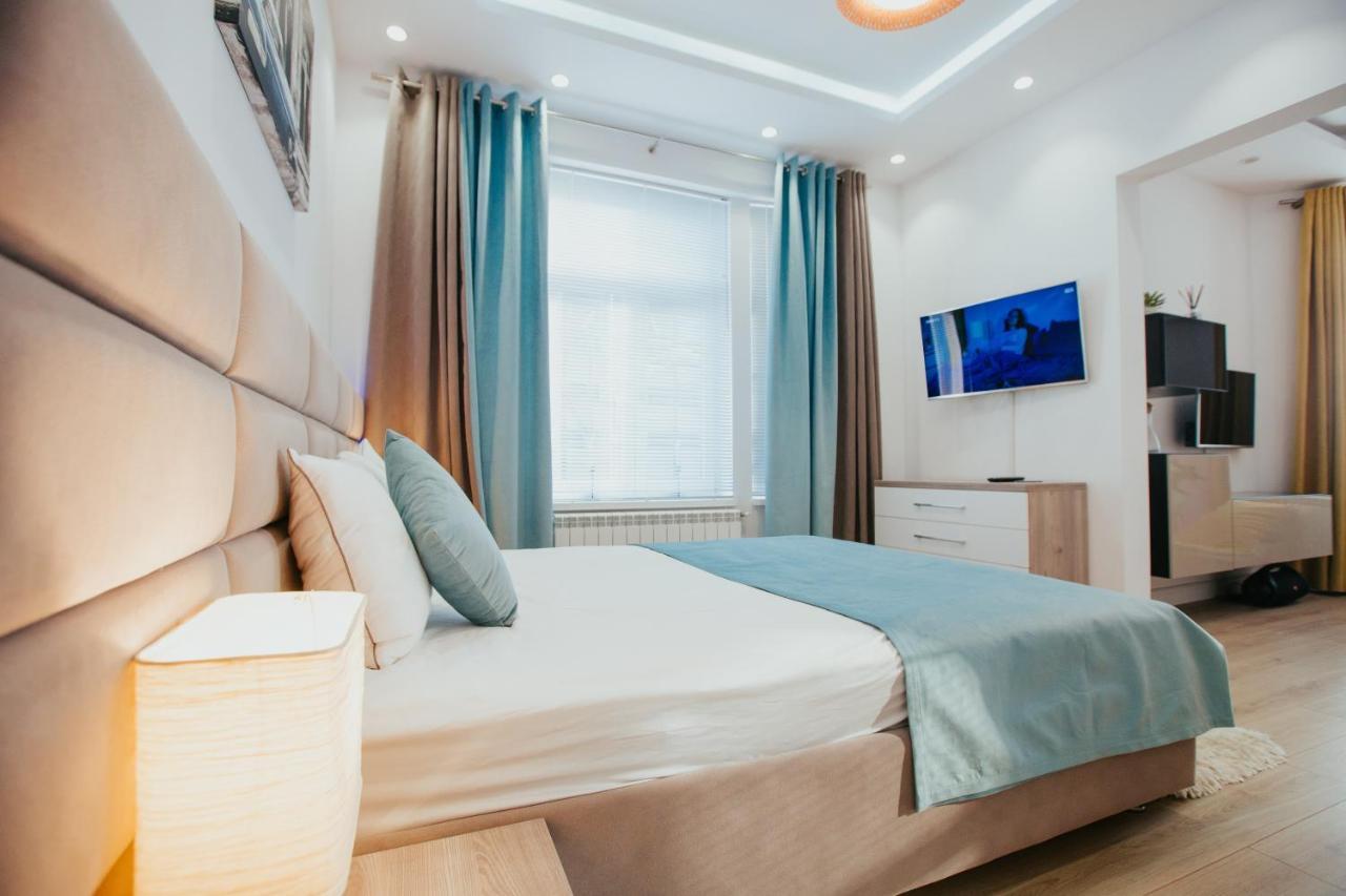 Color Apartments Corneliu Coposu 1A Street Bucharest Luaran gambar